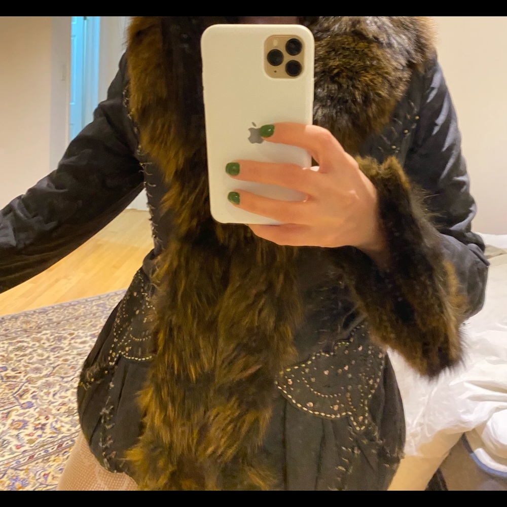 Coat - Picture 3 of 4